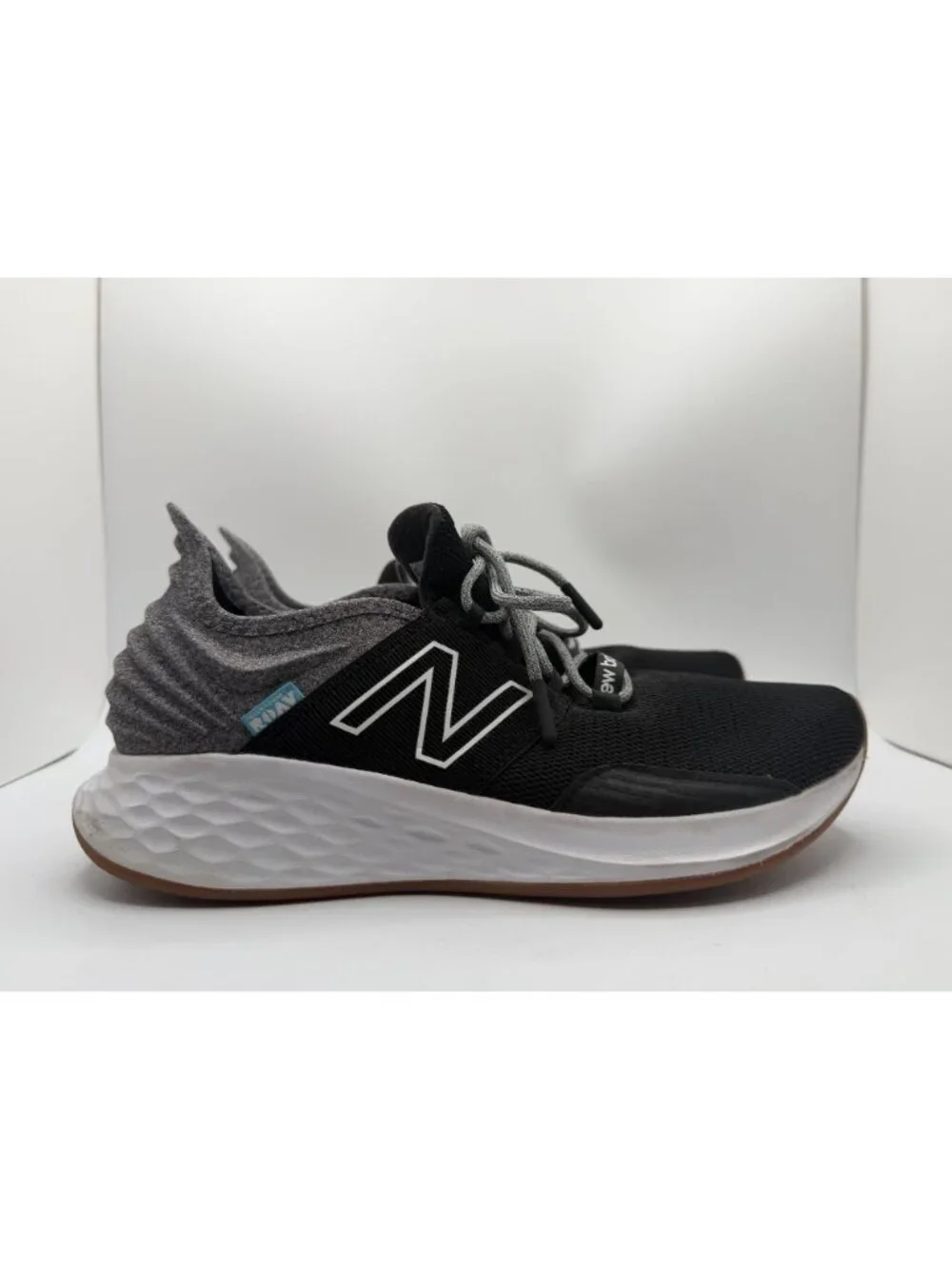 New Balance Fresh Foam Roav Sneakers Women Size 10 Black/Grey Low Top Lace Up - Picture 9 of 16